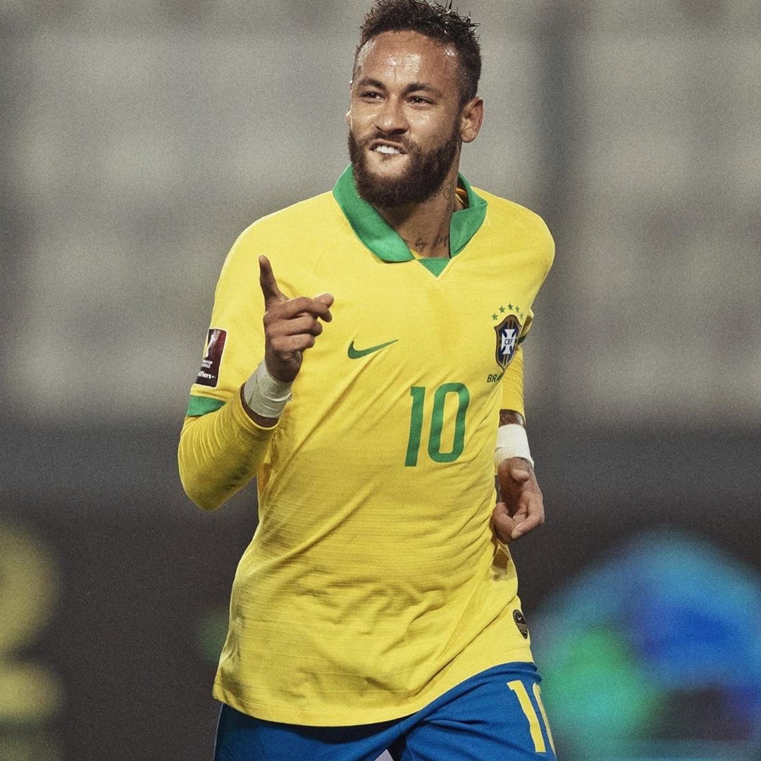 Neymar close to breaking Pele’s goals record