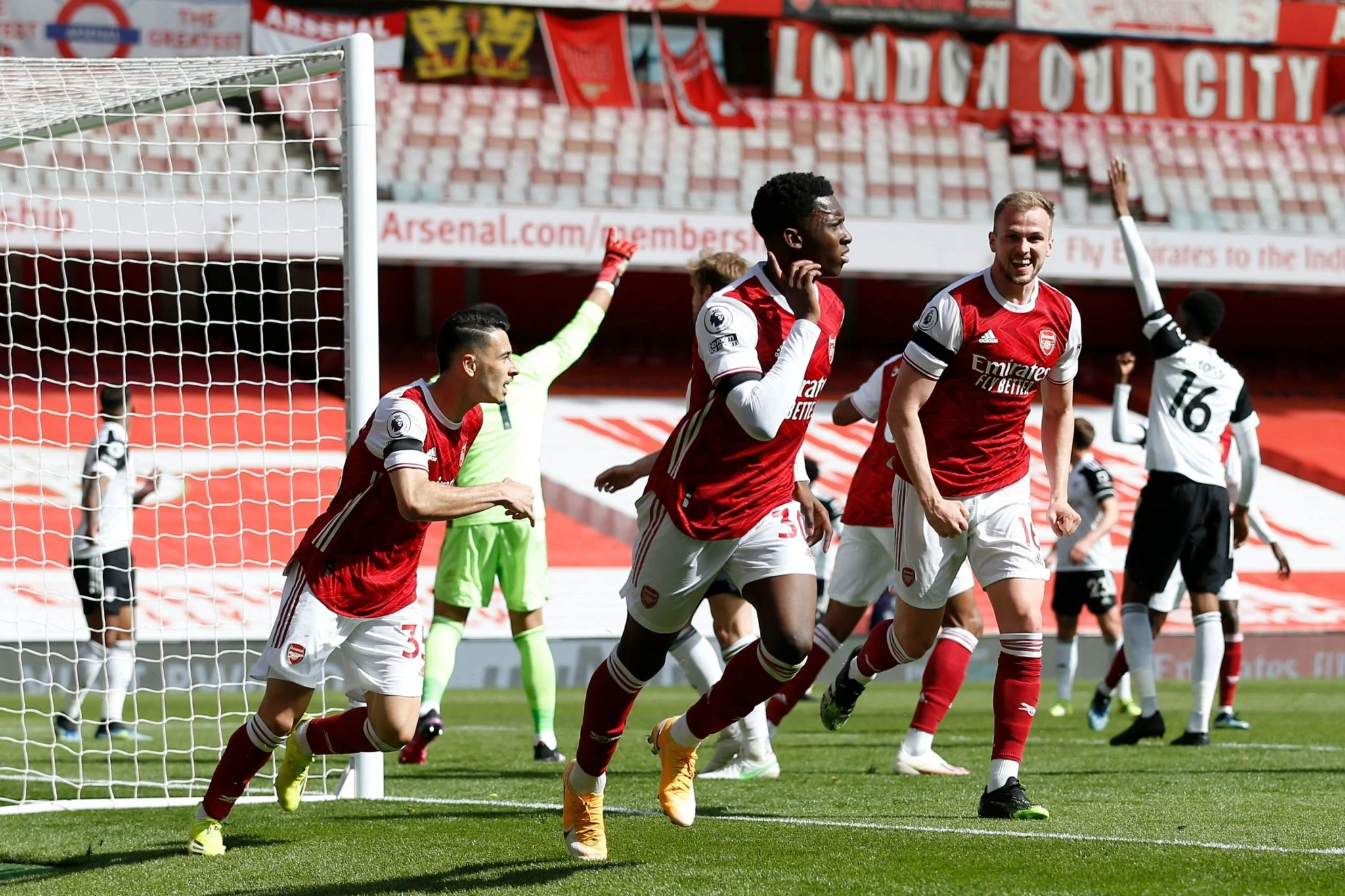 Arsenal vs Fulham: Can the Gunners keep on firing to stay top