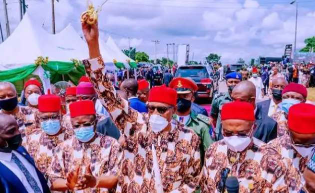 Military Helicopters Patrol For Buhari As IPOB’S Sit-at-home Paralyses Enugu, Imo