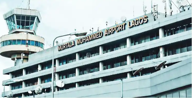 Students To Ground Lagos Airport, Police Threaten Showdown