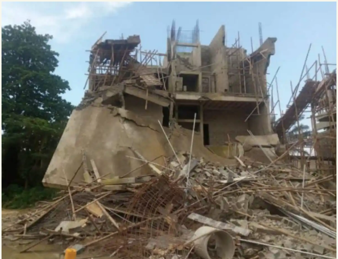 Four Confirmed Dead As Building Collapses In Mushin, Lagos