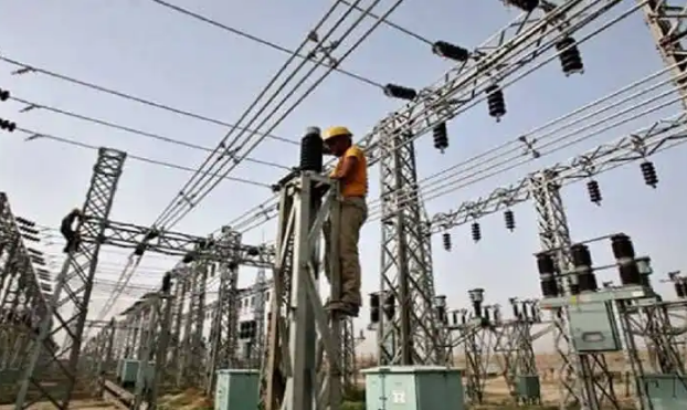 Nigerian Electricity Workers, NUEE Threaten To Shut Down National Grid