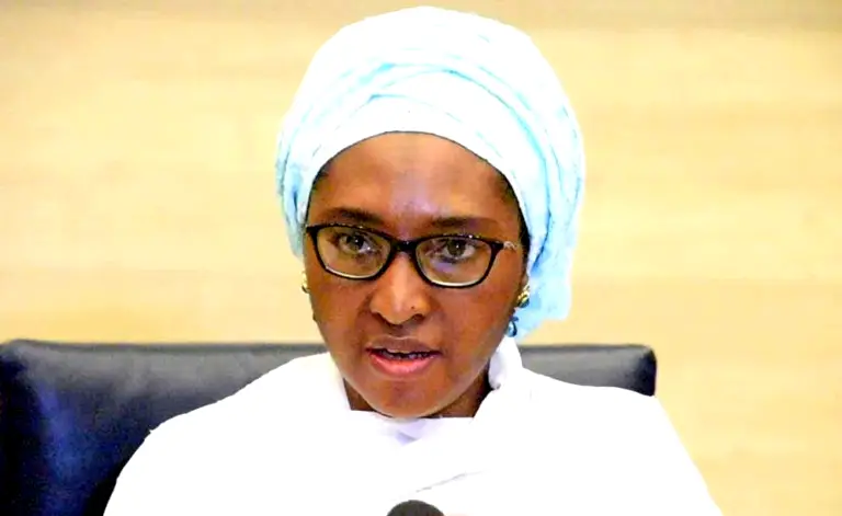 Finance minister opposes CBN’s plan to redesign Naira