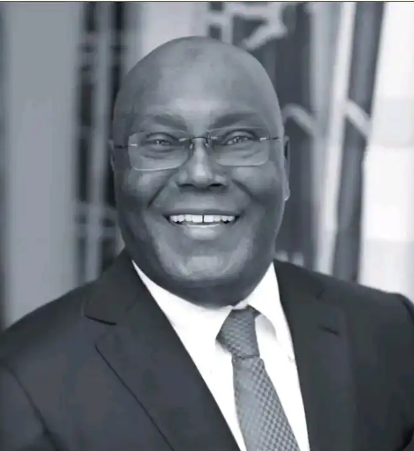 Gunshots As Atiku’s Convoy Is Attacked In Borno