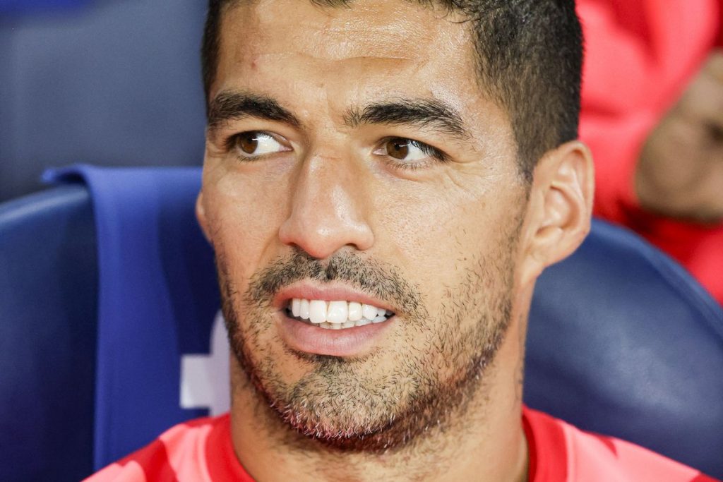 I will not apologize to Ghanaians– Suarez