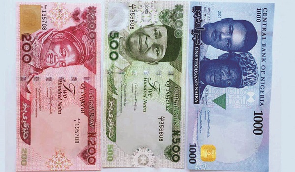 Fake new naira notes circulate in cities