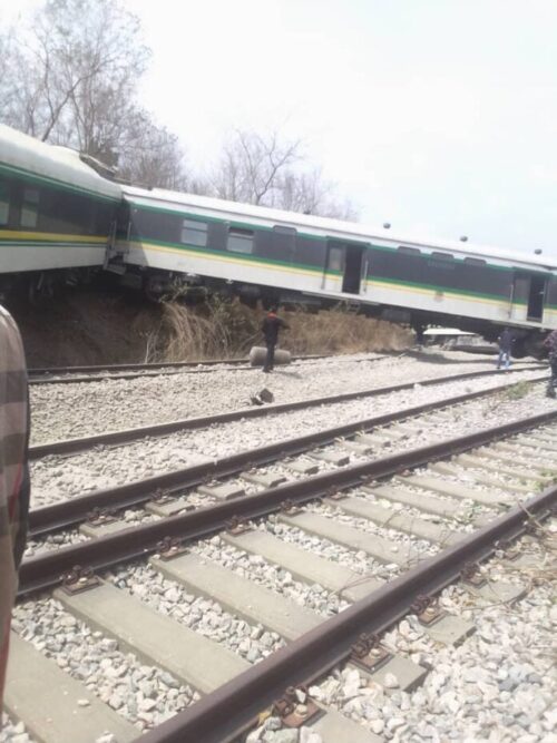 Warri-Itakpe train derails, many passengers stranded inside forest