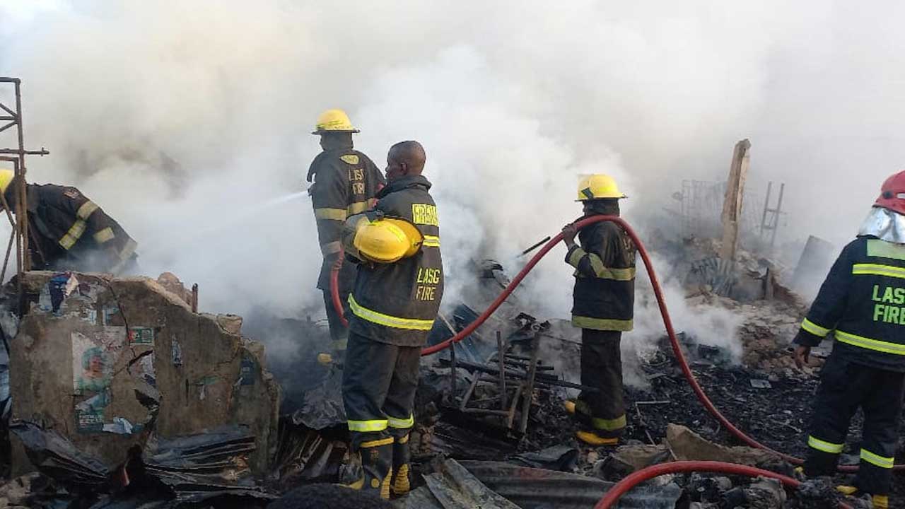 Akere auto-spare market fire: Controversy trails death of 65-year-old security guard