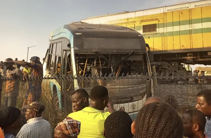 How train rammed into govt staff bus, injuring many in Lagos