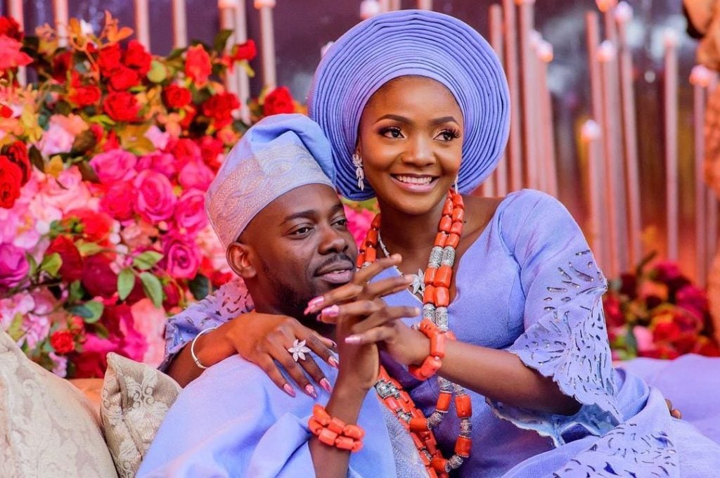 Don’t disrespect my wife, Simi – Adekunle Gold warns Brymo