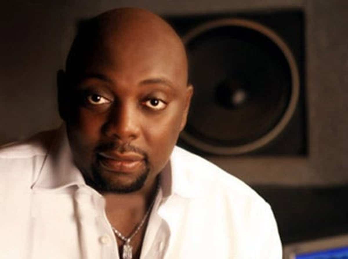 Why I stopped watching Chelsea match – Segun Arinze