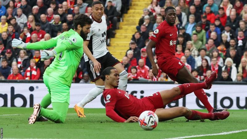 Liverpool beat Fulham to keep top-four hopes alive