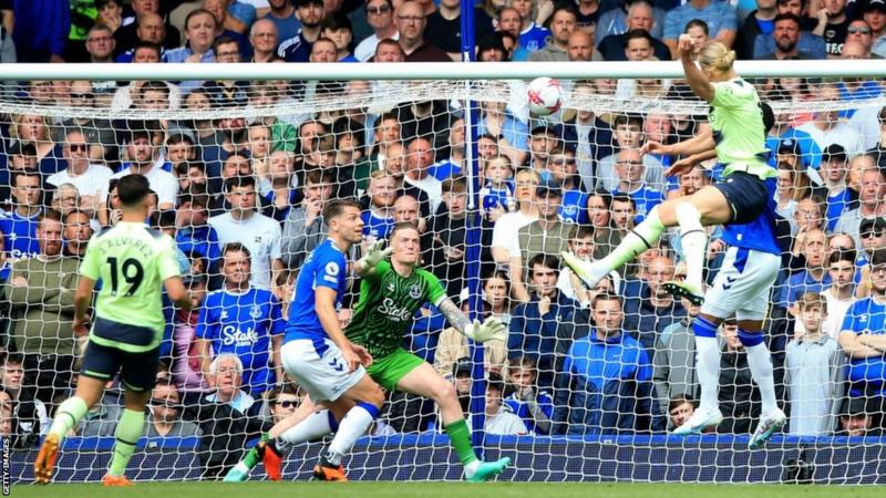 EPL: Everton 0 – 3 Mancity