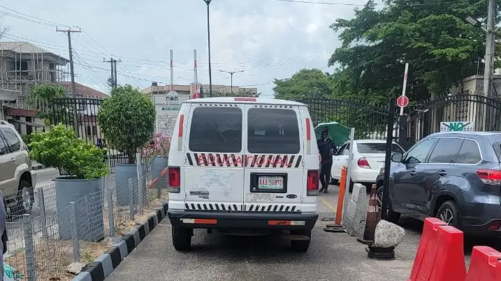 Aggrieved Lekki residents protest illegal street gates, access code