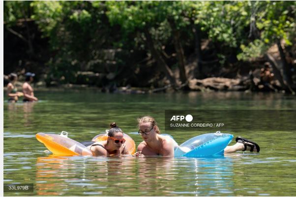 Extreme heat wave kills 13 in US