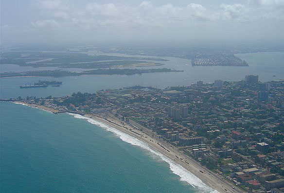 Woman jumps into river from moving boat in Lagos