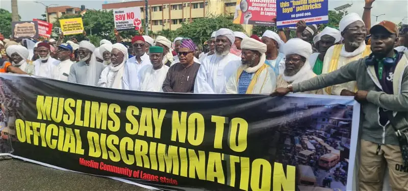 Lagos Muslims protest, petition lawmakers over Sanwo-Olu’s commissioners list