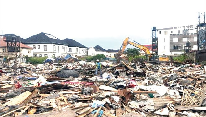 Lagos begins demolition of Ikoyi structures near drainage