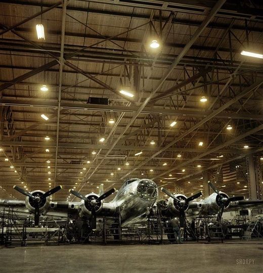 A Nearly complete B-17F ‘Flying Fortress’ at Boeing’s Seattle, Washington 1942