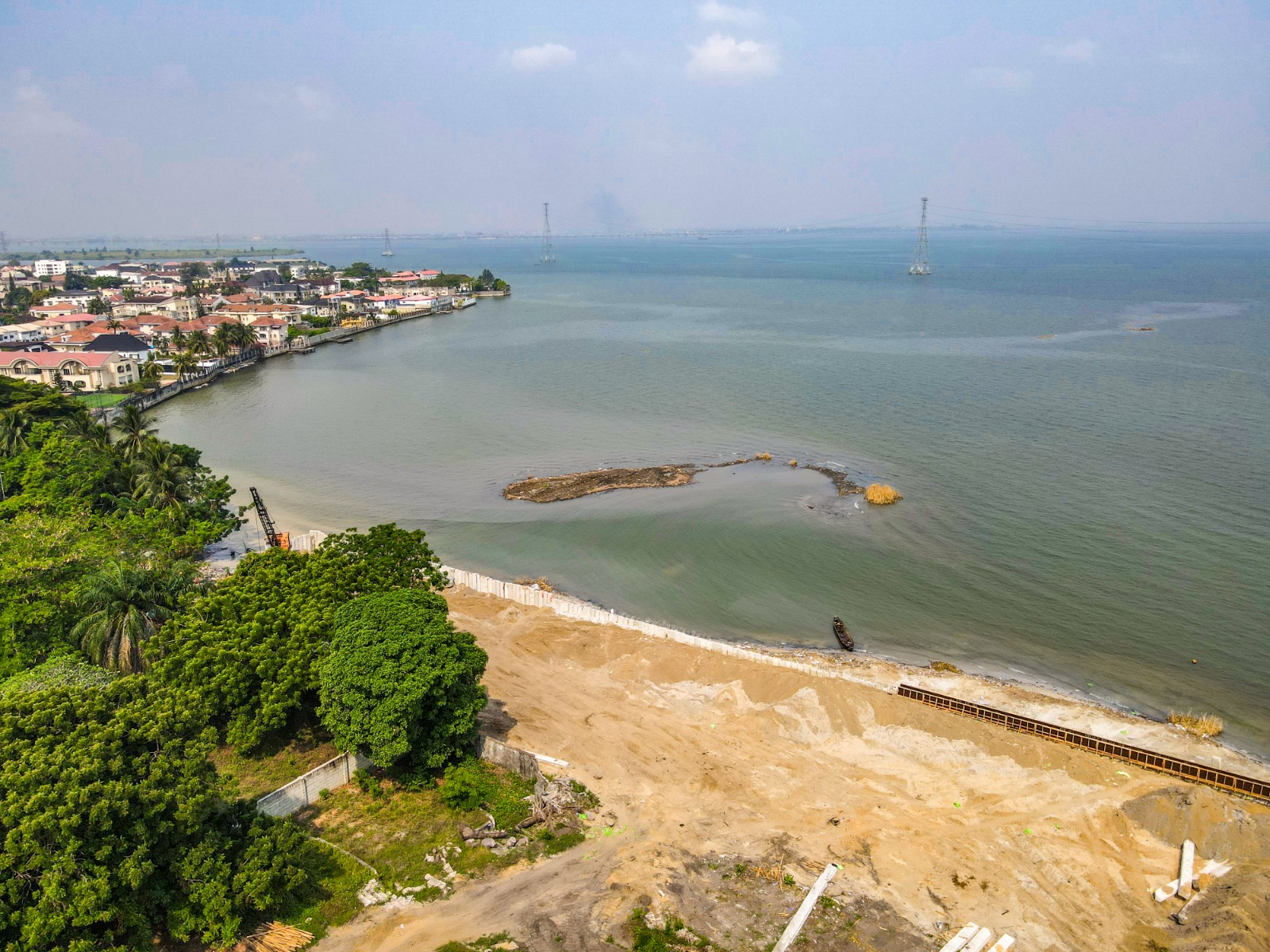 Ikoyi residents urge Sanwo-Olu to stop illegal dredgers to prevent impending flood, ocean surge