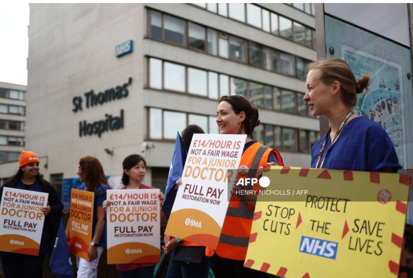 Doctors in England plan longest strike ever