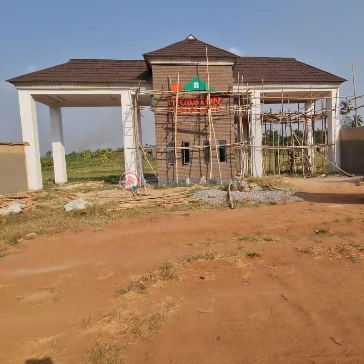 For sale: Mixed use Land Ifo Ogun (PID: 1PBHVN)