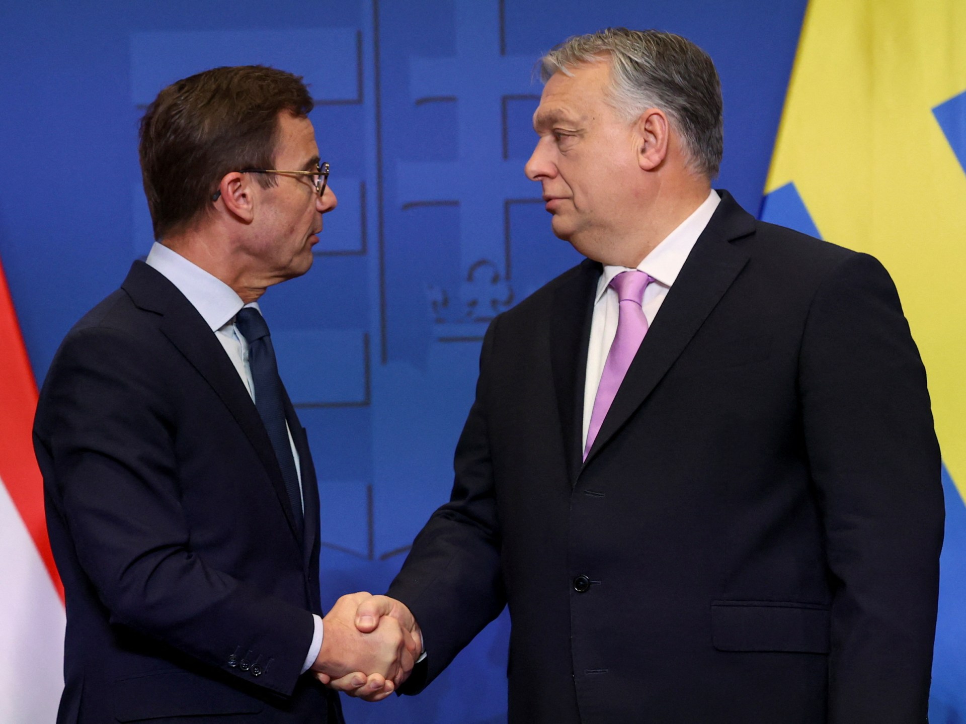 Hungary, Sweden sign fighter jet deal before NATO membership vote