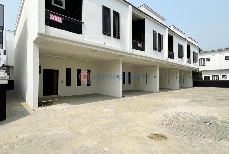 For rent: 4 bedroom Terrace At Ikota Lekki Lagos (PID: 4PBKMW)