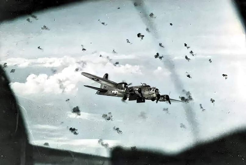 B-17s Flying through a “Flak” infested sky! [photo]