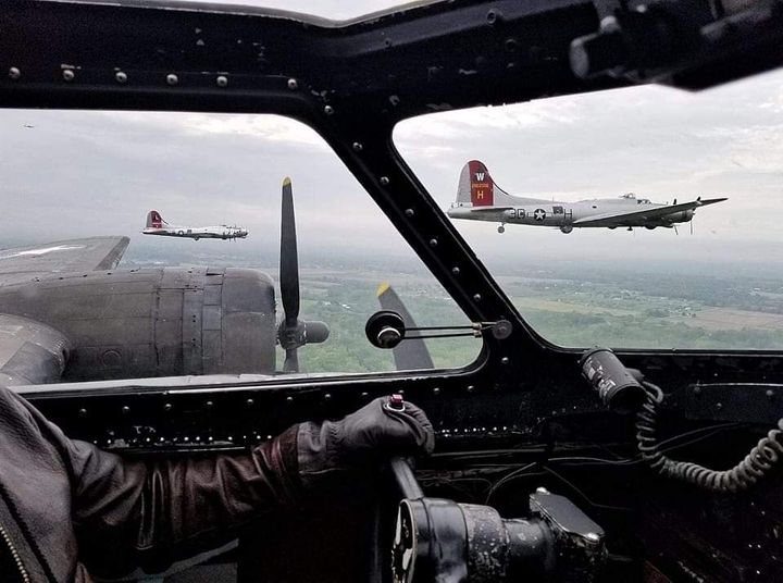 Flight of B-17’s [photo]