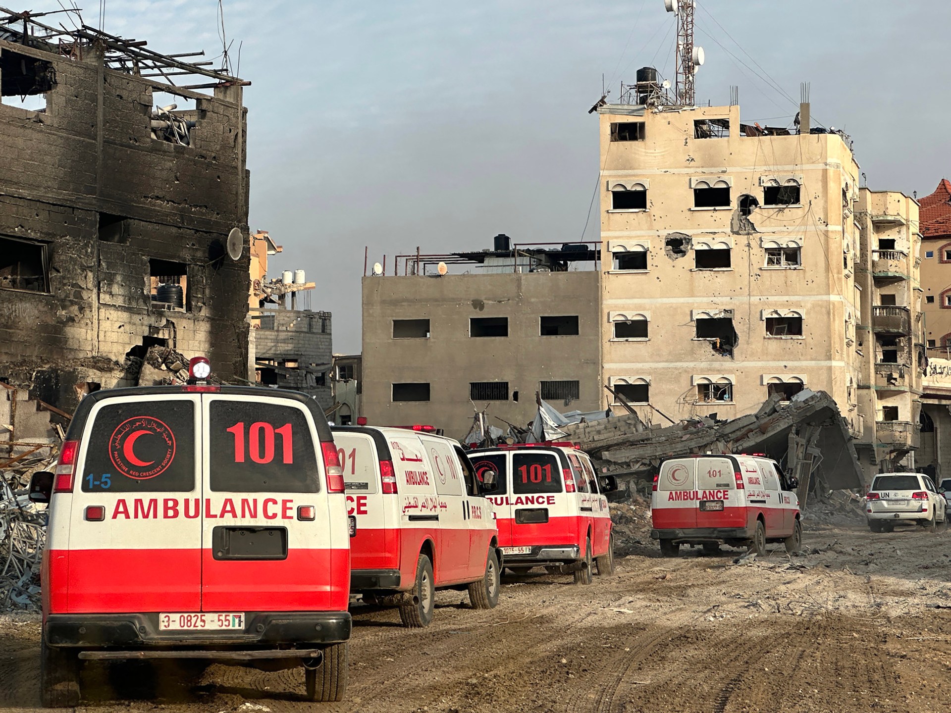 Israeli Siege Turns Gaza’s Nasser Hospital into ‘A Place of Death’