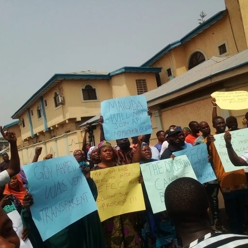 Protest erupts at Ilorin EFCC office as ex-gov Ahmed’s detention enters 3rd day