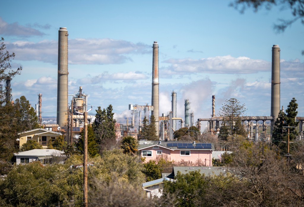 Martinez refinery accidentally releases coke dust