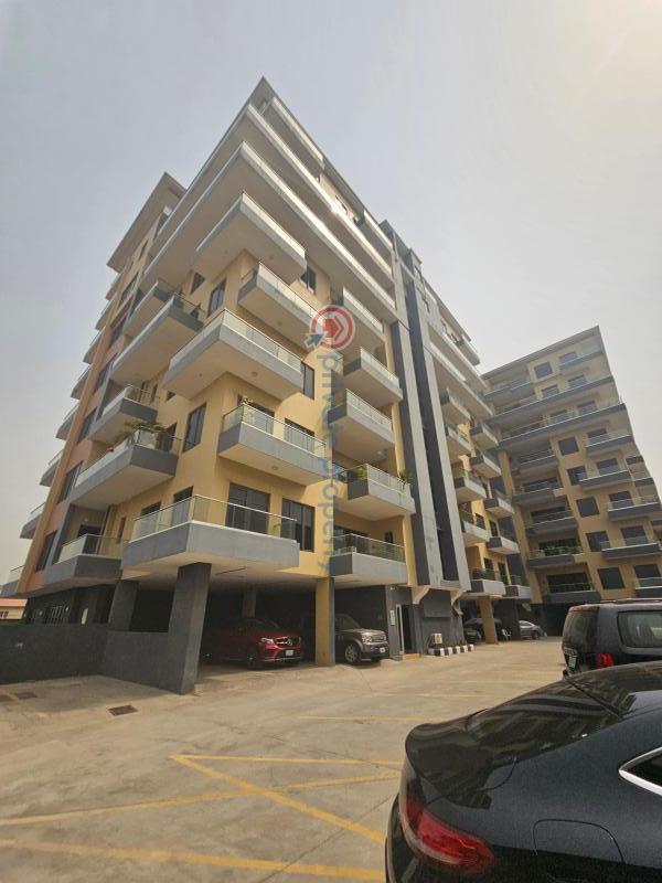 For sale: 3 bedroom Flat & Apartment Off Palace Road Oniru Victoria Island Lagos (PID: 3PBHXW)