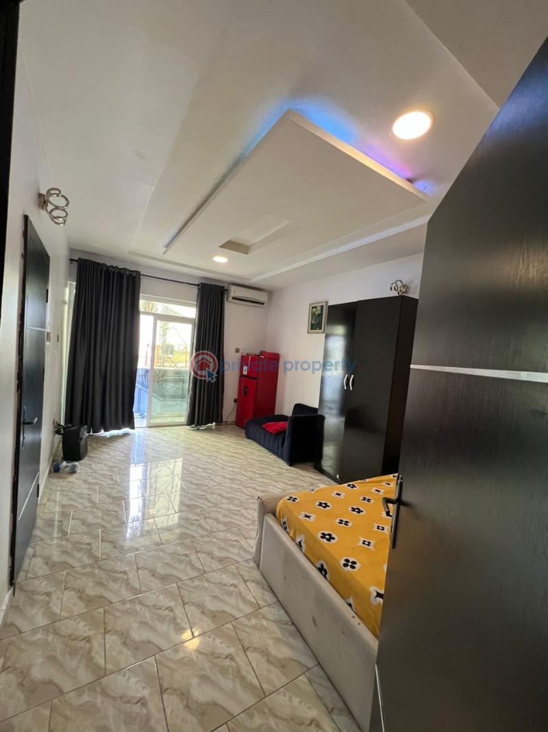 For rent: 1 bedroom Shared Apartment Pinnock Beach Estate Axis Osapa London Lekki Lagos (PID: 7PBJWD)