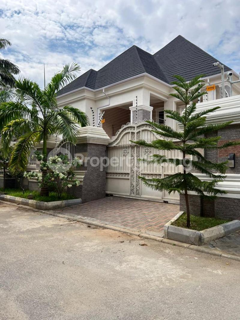 7 Bedroom House For Sale in Maitama Abuja