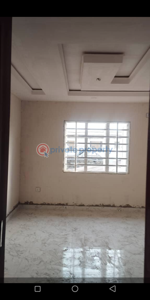 For rent: 2 bedroom Block Of Flats Ik Dairo Agodi Gate. Agodi Ibadan Oyo (PID: 8PBHVU)