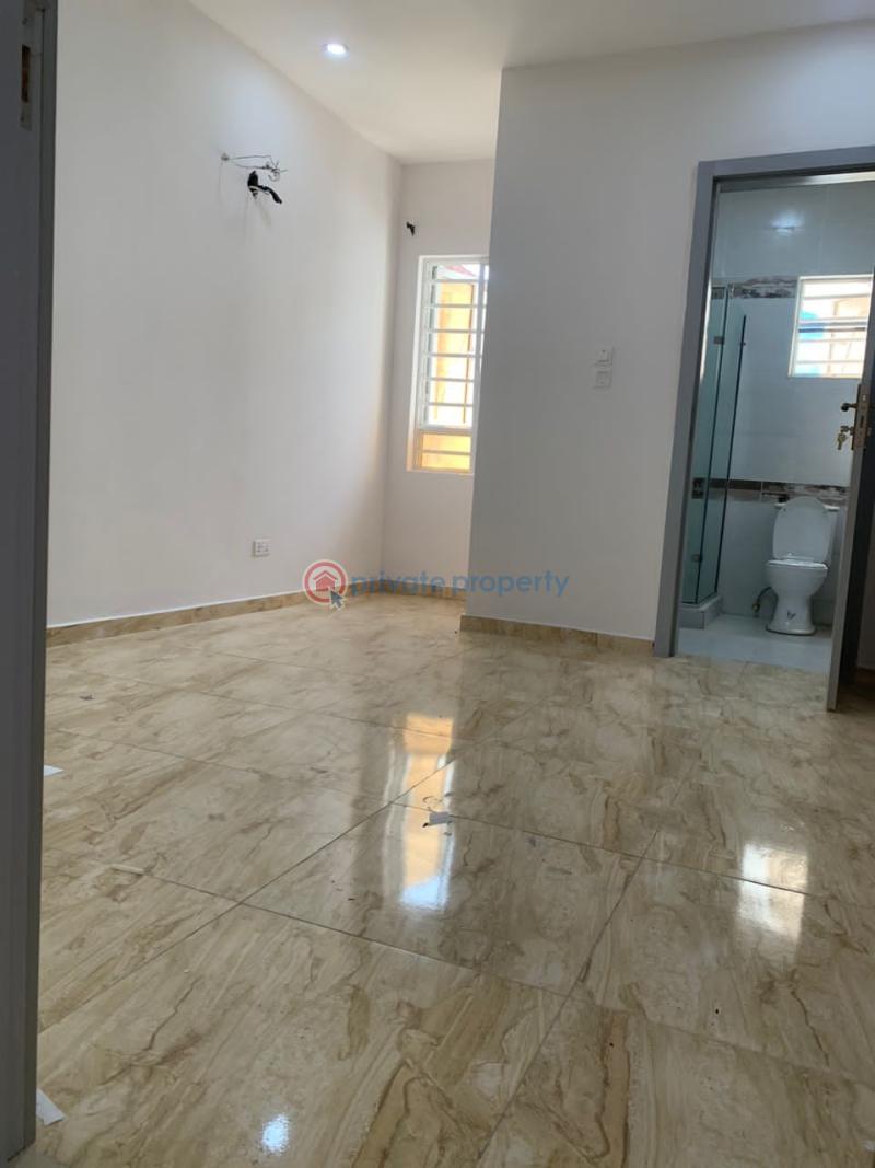 For rent: 1 bedroom Shared Apartment Victoria Bay Estate, Royal Pine 1, Orchid Road Lekki Lagos (PID: 4PBJVQ)