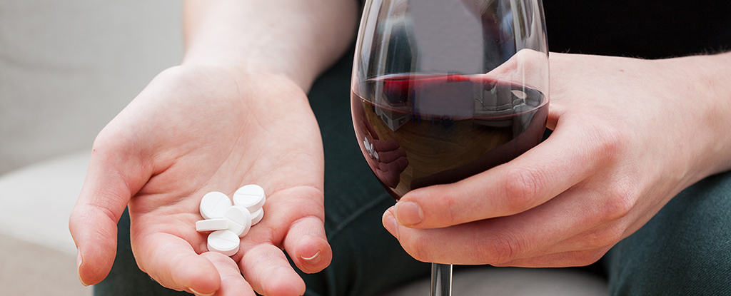 Experts Explain What Drinking While on Medication Can Do to Your Body