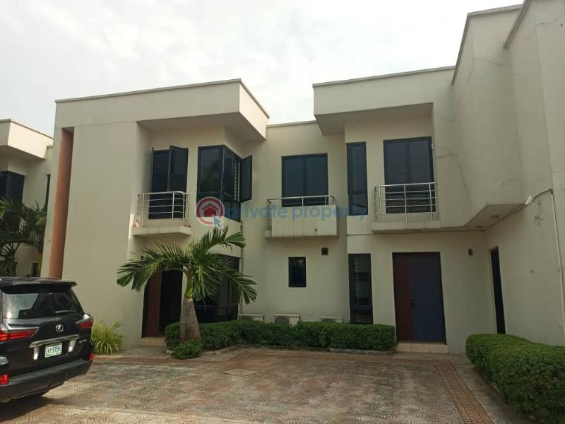 For rent: 4 bedroom Semi detached Duplex At Banana Island Ikoyi Lagos (PID: 1PBMFY)