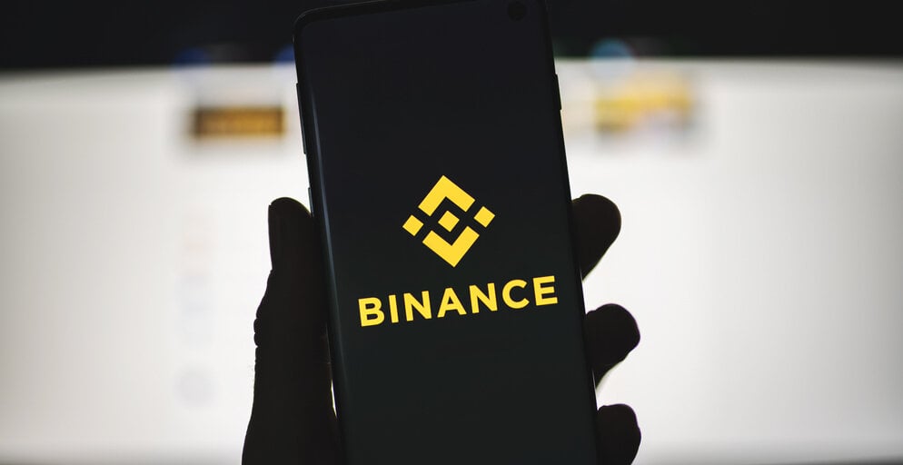 Detained Binance Executive Escapes Custody in Nigeria