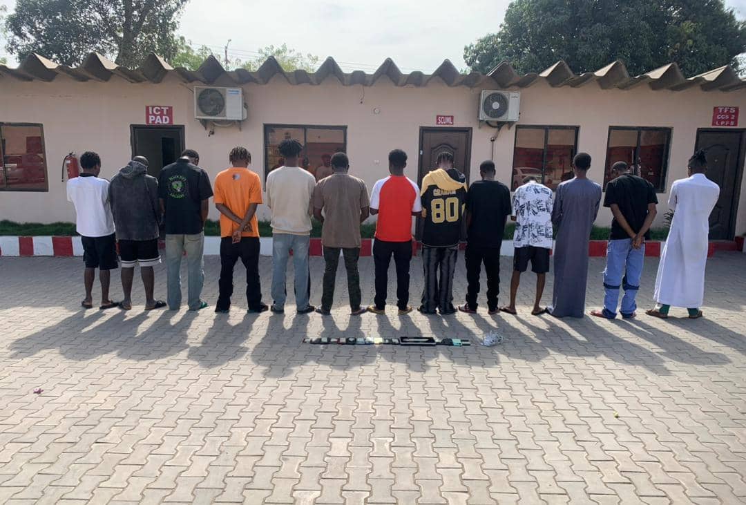 EFCC Arrests 13 Over Alleged Internet Fraud in Kano