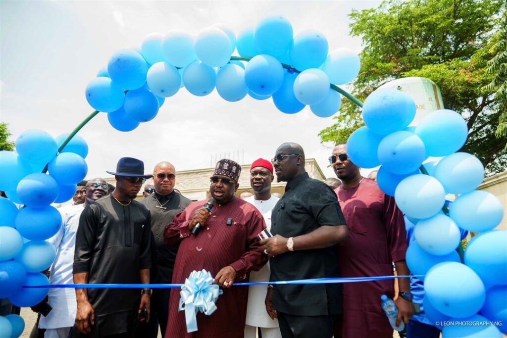 Obi Cubana Unveils Enviable Transport in Abuja, Deploys Electric Cars In Partnership With CIG Motors