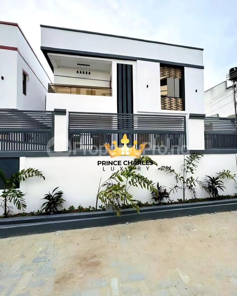 4 Bedroom House For Sale in Ikate Lekki Lagos