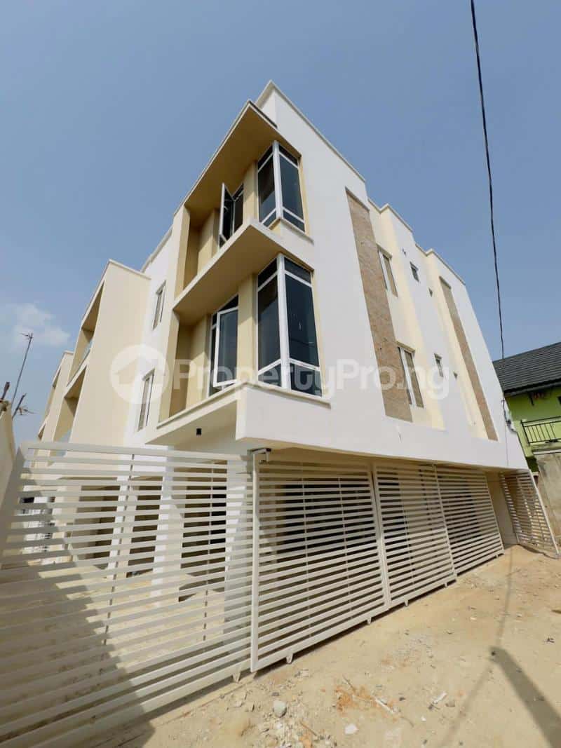 Flat / Apartment for sale in Maryland Lagos