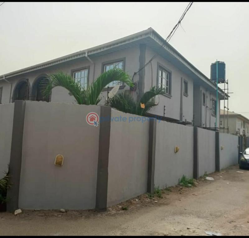 For sale: 4 bedroom Semi detached Duplex At Ogba Bus-stop Lagos (PID: 5PBMEW)