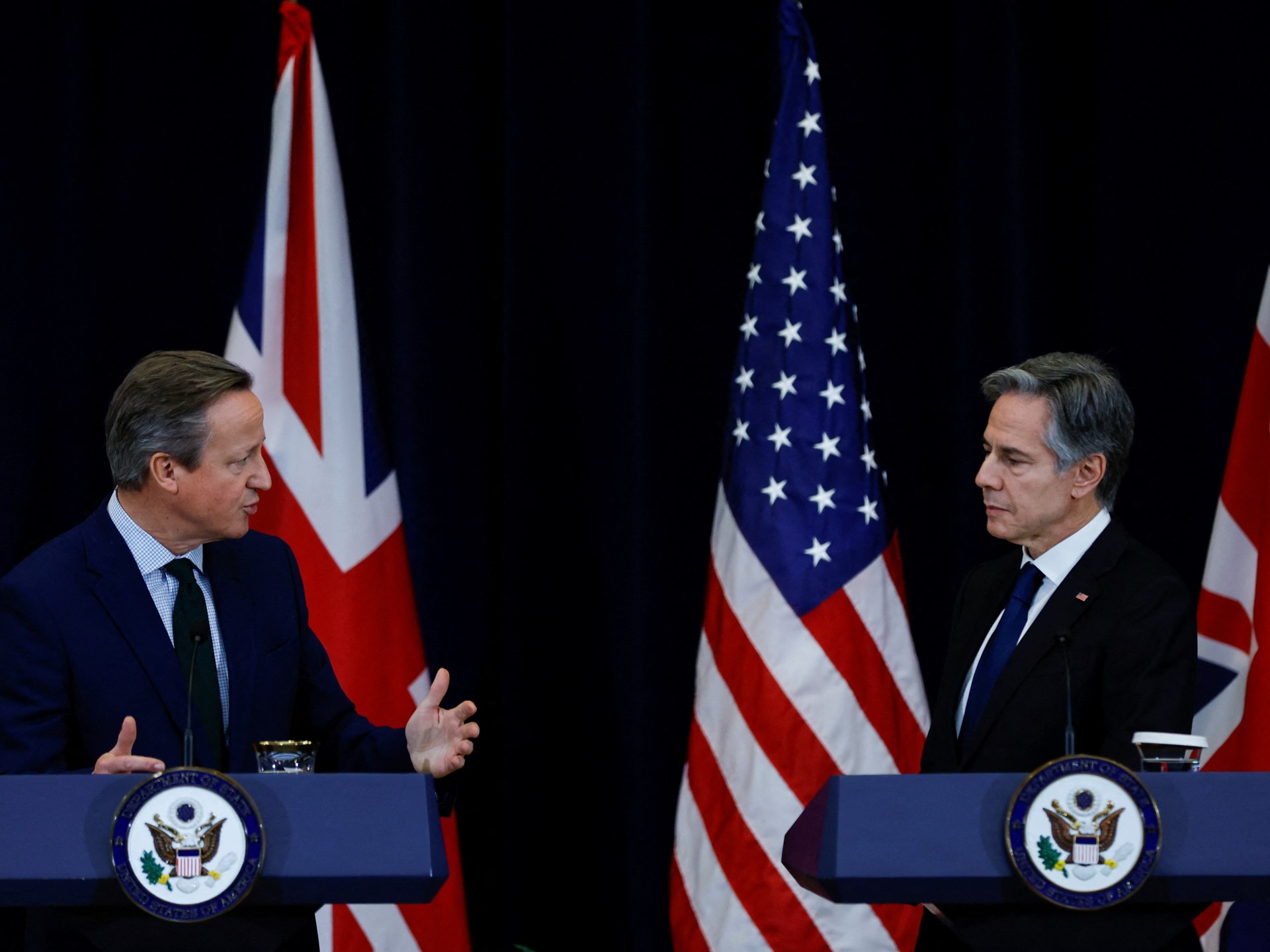 Cameron meets Trump, to urge US Congress to approve Ukraine military aid