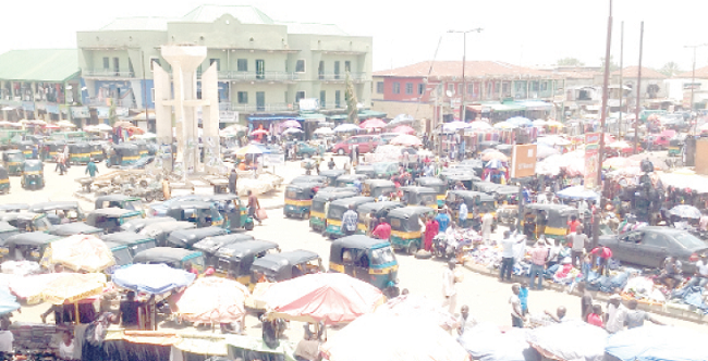 As Plateau govt tackles traders, truck drivers to sanitise Jos