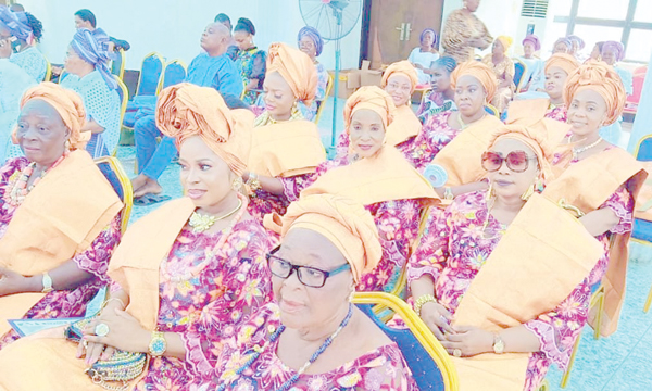 Authentic Queen Ladies Club Of Nigeria honours Obey at 82