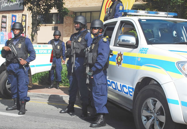 S’African police nab Nigerians who attacked cops during drug raid